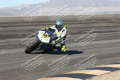 media/Jan-16-2026-CVMA Friday Practice (Fri) [[6f2bf47531]]/5-Racer 4-Trackday1/Session 2 (Bowl)/